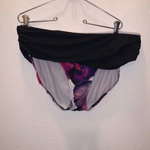 Calia by Carrie Underwood Woman’s 2X swim suit bottoms Layered Full Coverage